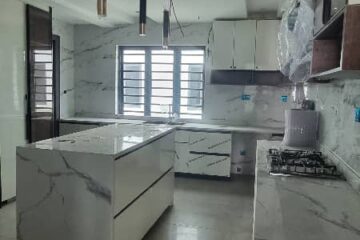 6-bedroom Fully Detached Duplex With 2 Rooms BQ