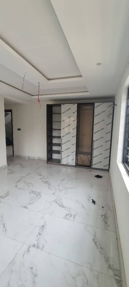 6-bedroom Fully Detached Duplex With 2 Rooms BQ