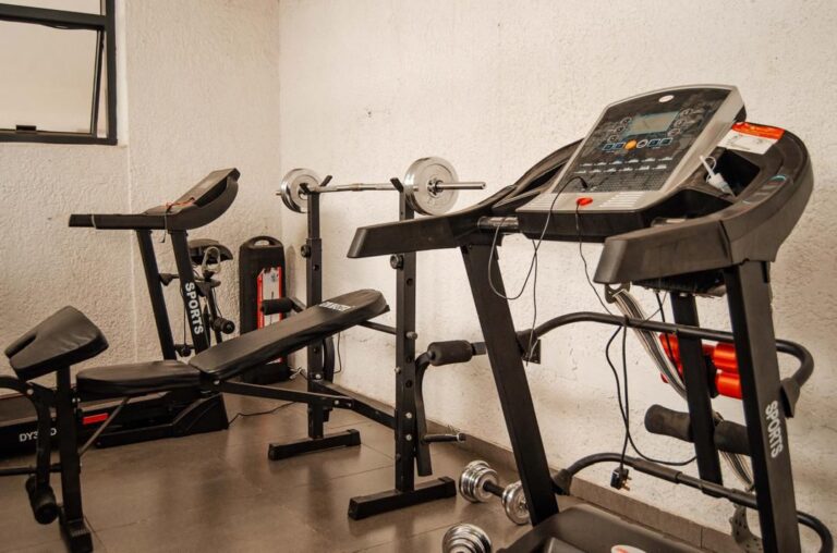 Luxury 2-Bedroom Short Let in Ikate Elegushi