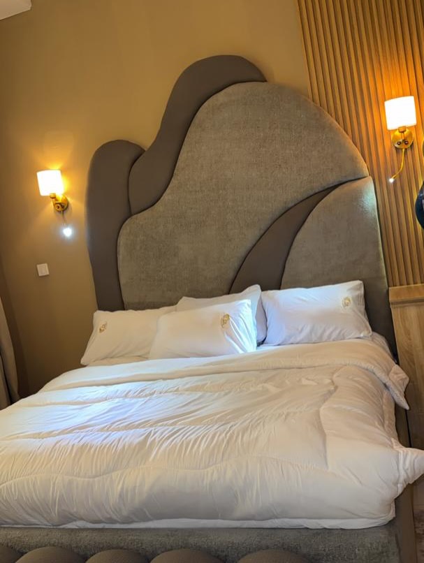 LUXURY 4-BEDROOM DUPLEX SHORTLET IN MAGODO PHASE 1