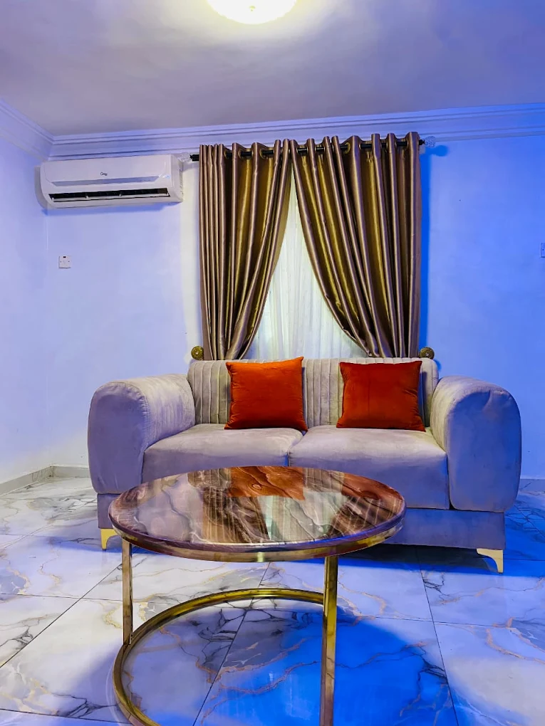 Shortlet Apartment In Lagos Mainland